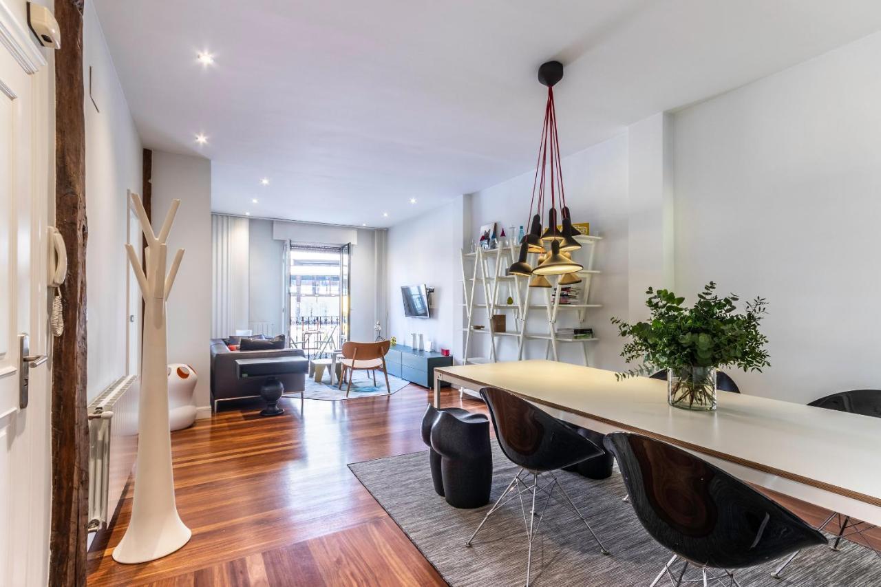 Piso De Diseno Junto Al Casco Viejo Apartman Bilbao Kültér fotó