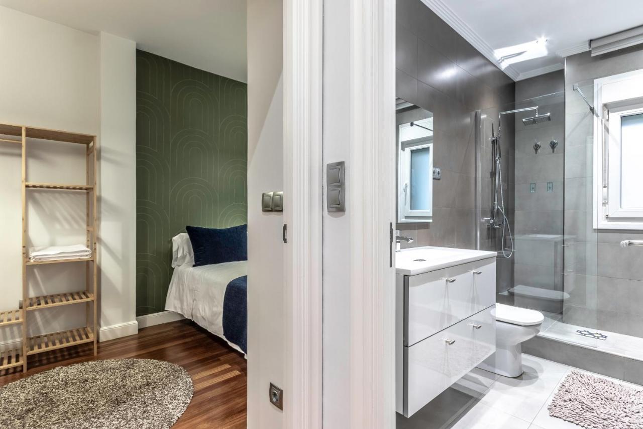 Piso De Diseno Junto Al Casco Viejo Apartman Bilbao Kültér fotó